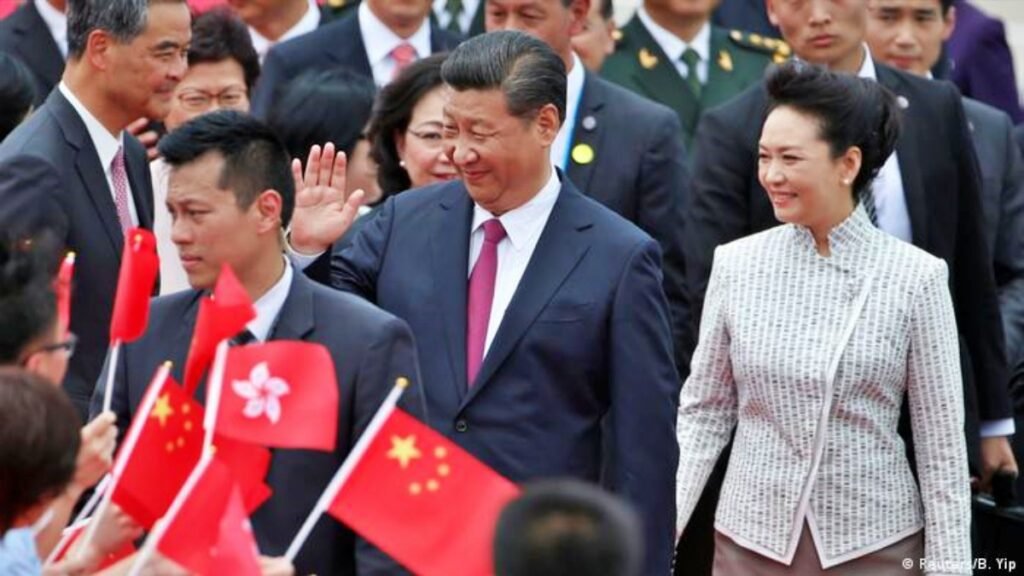 Xi Jinping in hong kong1