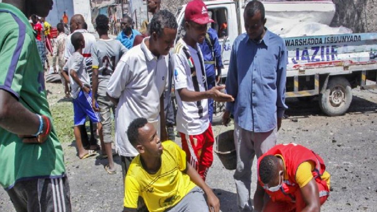 19 killed, 23 injured in separate bomb attacks in Somalia, investigation underway