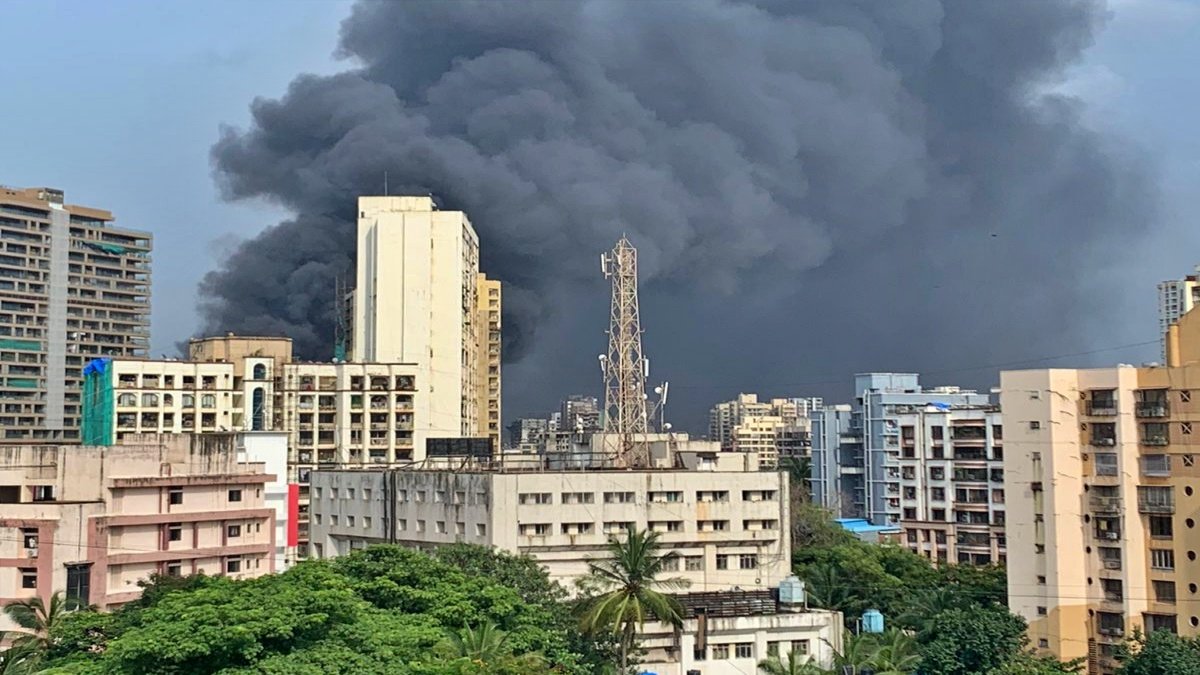 Fire breaks out in Mumbai’s Andheri, 10 fire tenders present on the spot