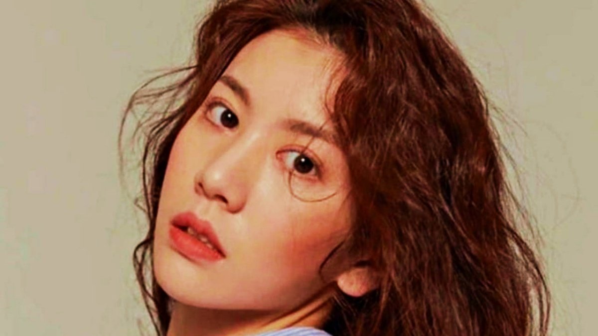 Korean actress Yoo Joo Eun commits suicide, leaves note, family confirms news of her death