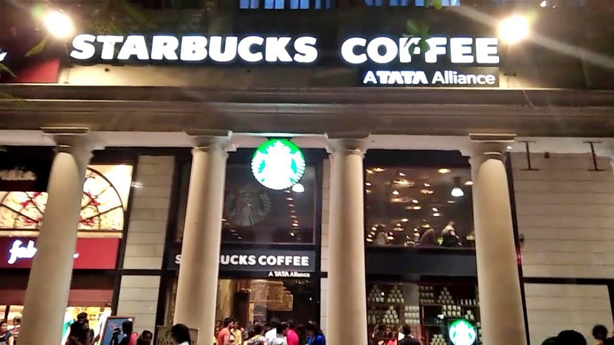 Starbucks fired female employee after being late 3 minutes