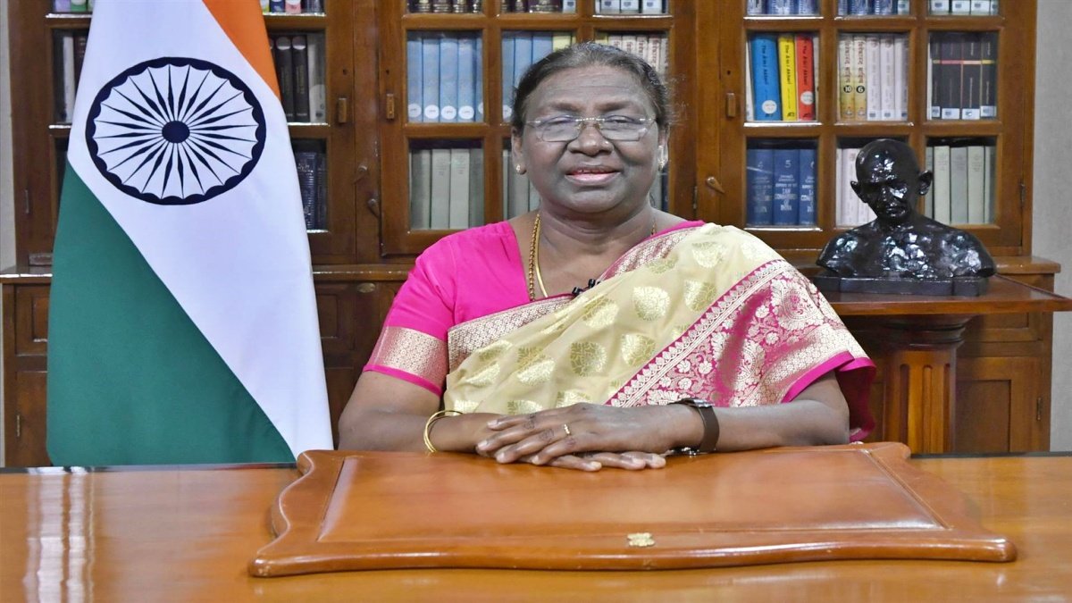 President Murmu addressed the country, said- country has many hopes on daughters