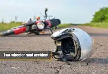 two-wheeler road accident