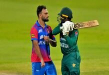 Asif Ali lifts bat to beat Afghanistan bowler