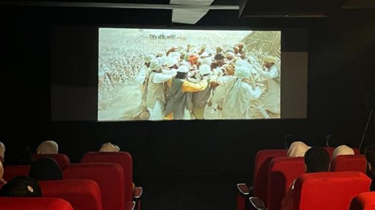 Cinema halls opened in Pulwama and Shopian for the first time after independence