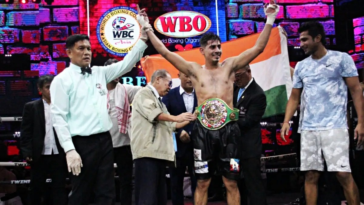 Indian Boxer Shiv Thakran wins WBC Asia continent title
