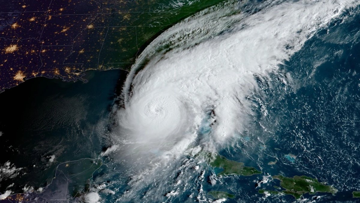 Dangerous cyclone ‘Ian’ wreaks havoc in Florida, see how city submerged