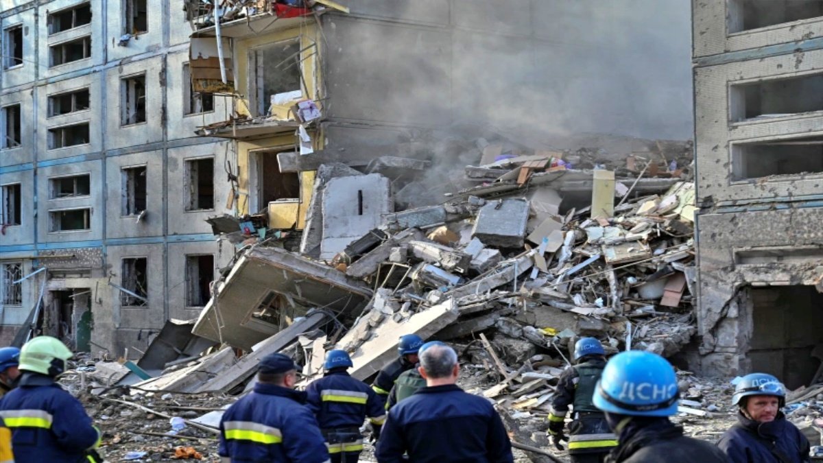 17 killed in attack on residential area in Ukraine’s Zaporizhzhya city