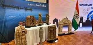 America returns 307 antiquities to India