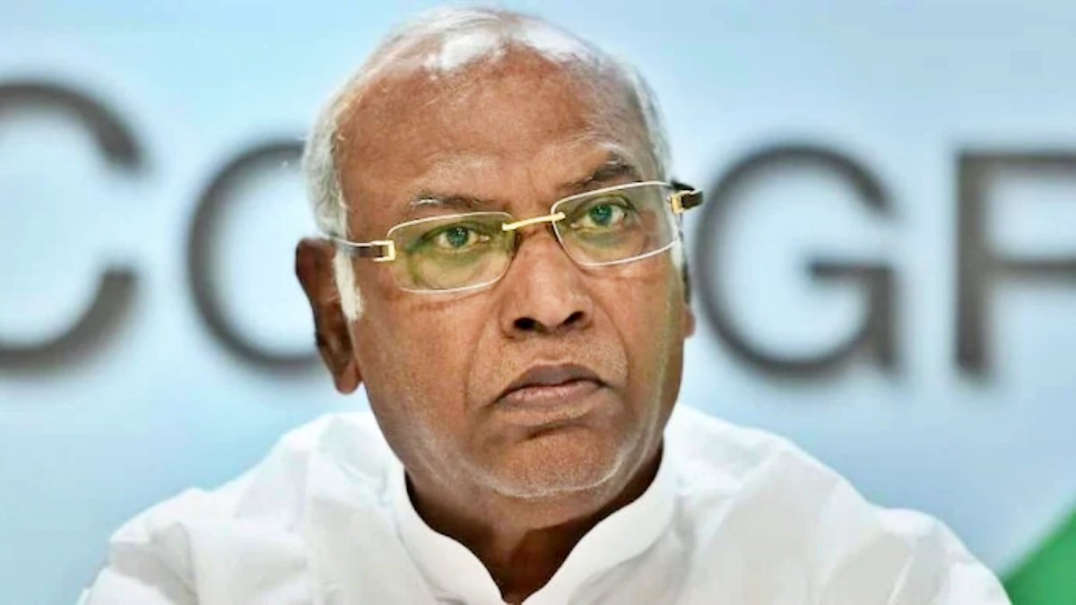 Kharge slams Modi government for ‘politicizing bureaucracy and armed forces’