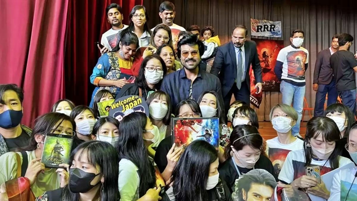 Film ‘RRR’ released in Japan, Actor Ram Charan met schoolchildren before release