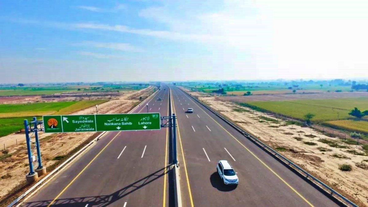 Chinese national workers to drive in bullet-proof cars to avoid terrorist attacks in Pakistan: Report