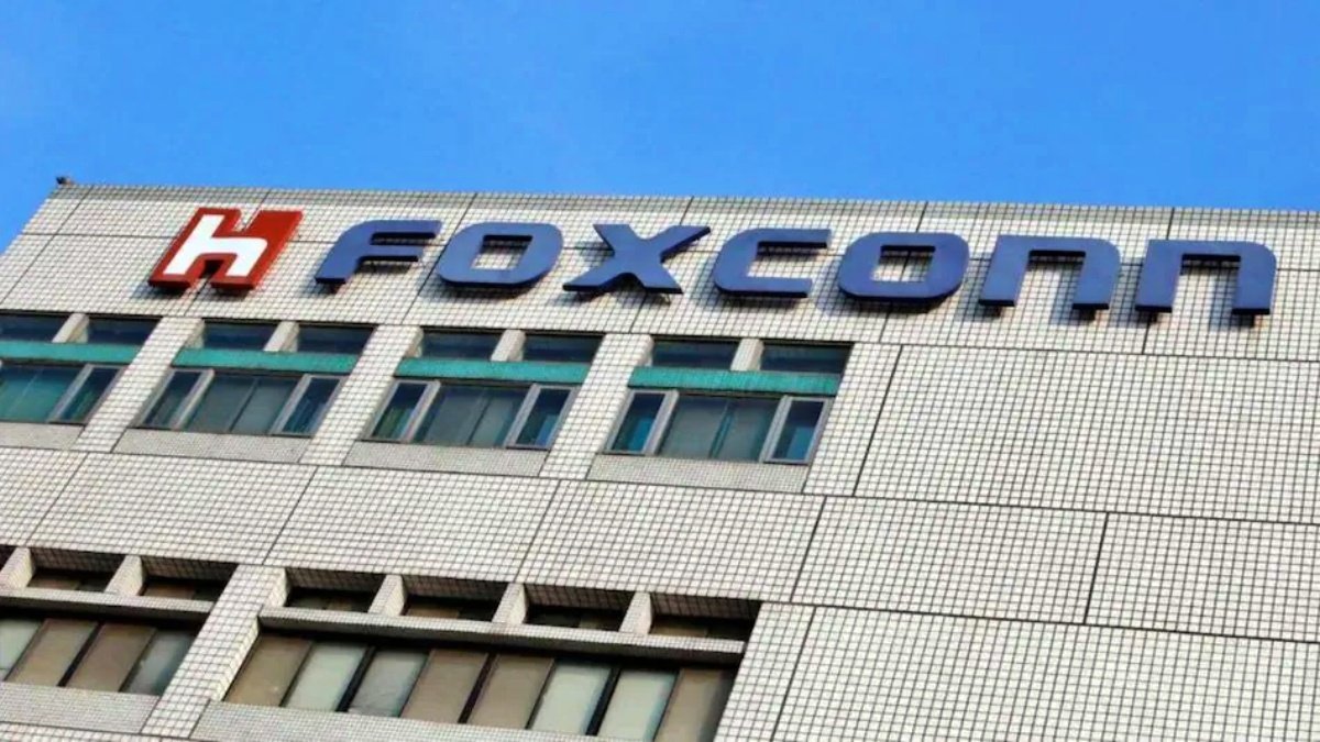 iPhone manufacturer Foxconn will invest about 8 thousand crores in Bengaluru