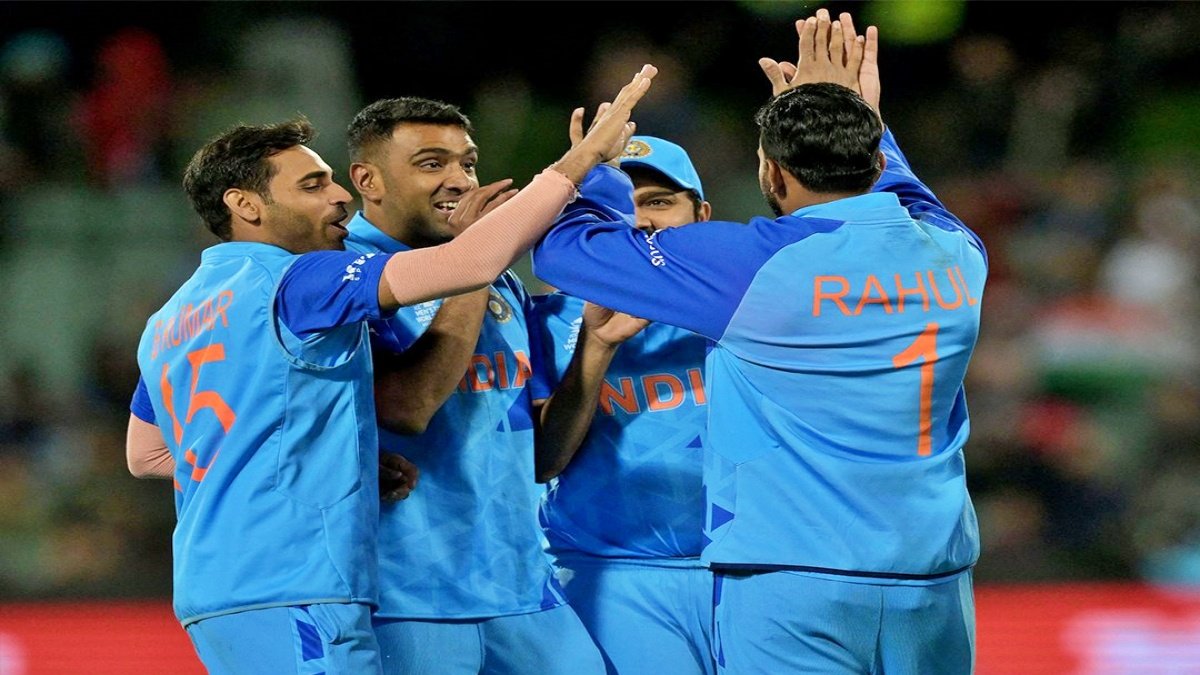 India close to semi-finals, Team India beat Bangladesh by 5 runs in a thrilling match