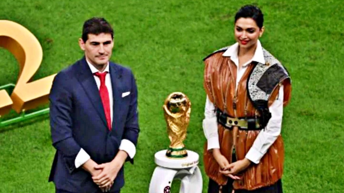 Deepika Padukone unveiled the FIFA World Cup trophy on Sunday, fans angry at dress