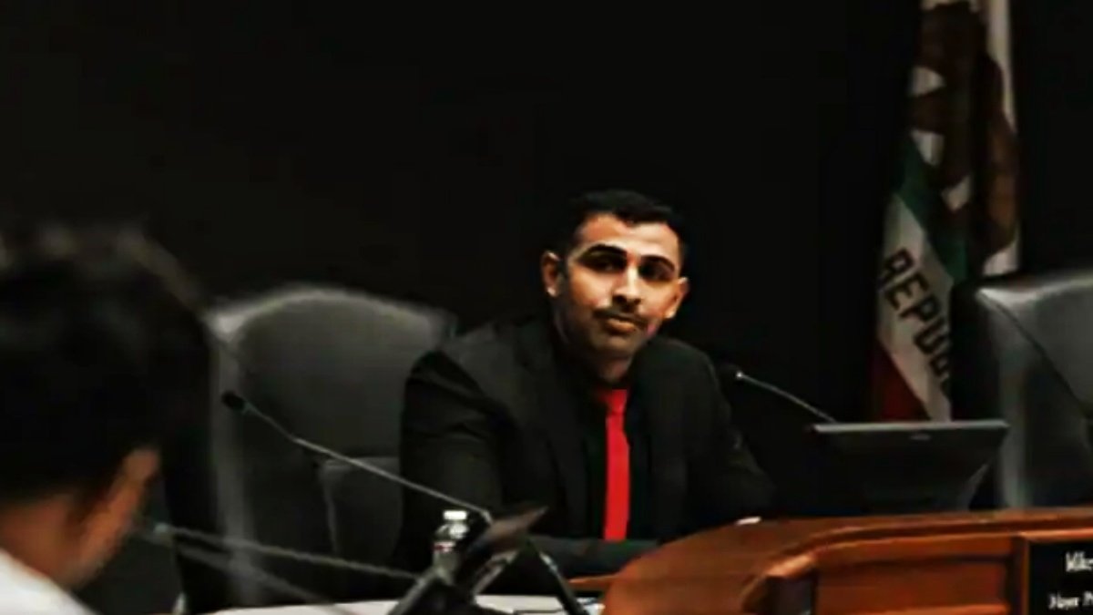 Who is California’s first Sikh Mayor Mickey Hothi, who won in America