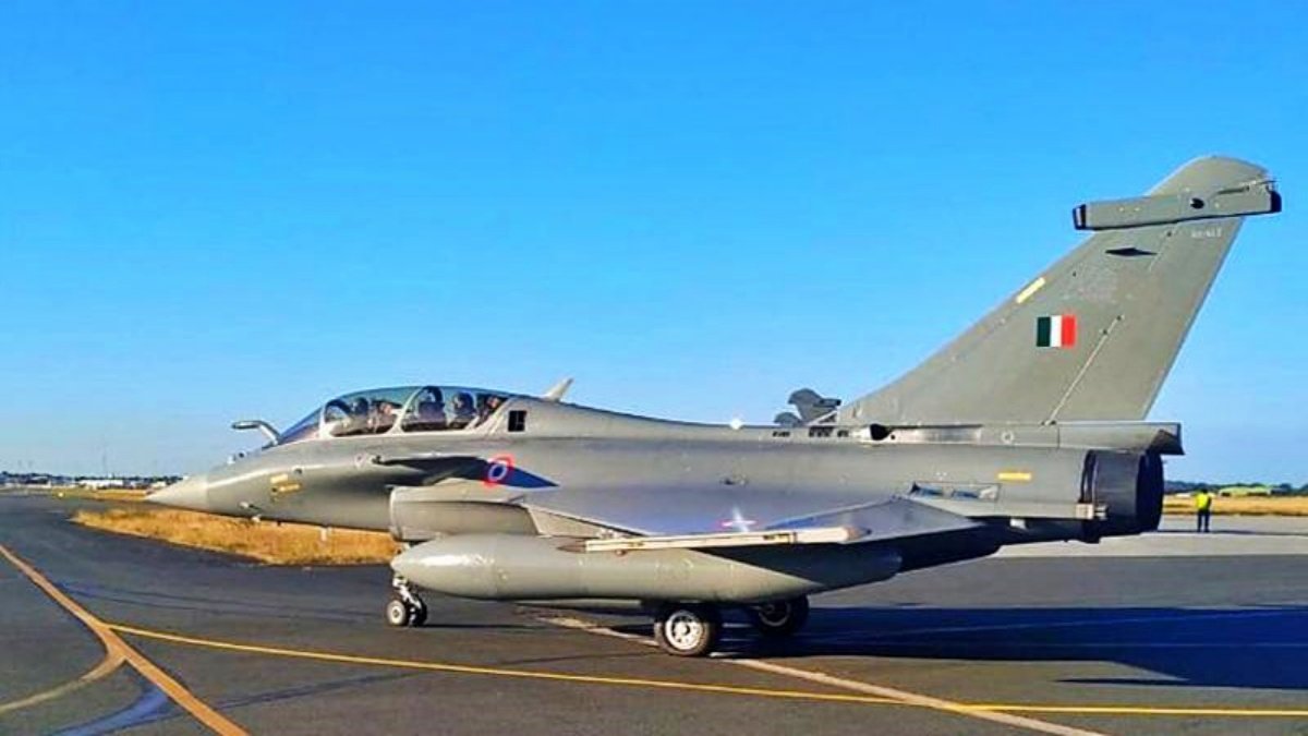 India got the last and 36th fighter aircraft Rafale from France