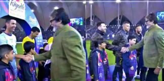 Amitabh Bachchan as chief guest in football match
