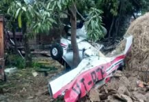 Trainee plane crashed after colliding with temple