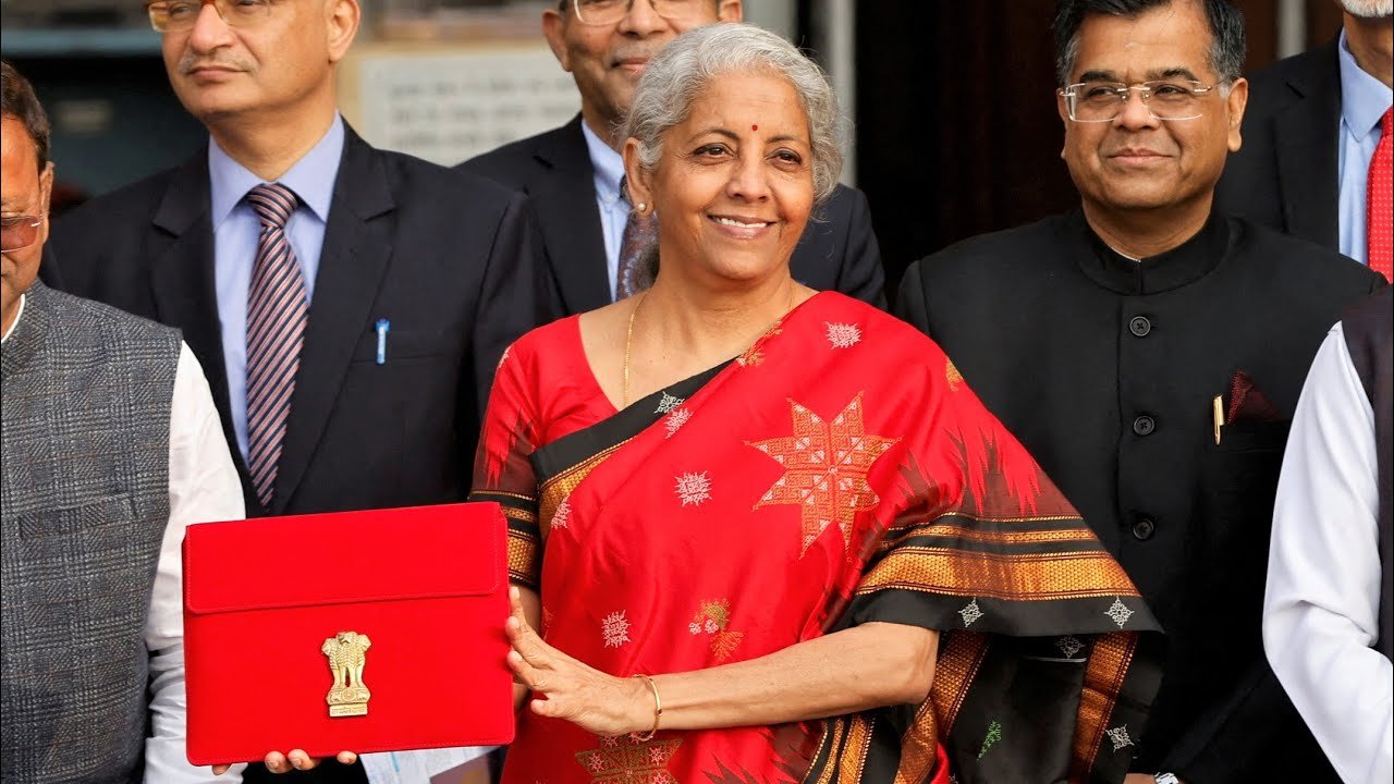 India boosts spending, cuts deficit in $550 billion budget