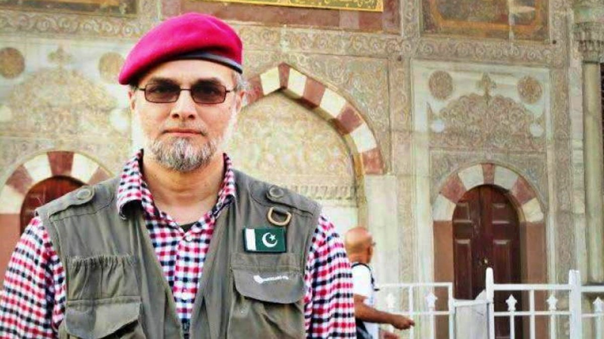 Pakistan’s military expert’s advice, ” sell nuclear bomb to fill the stomach”