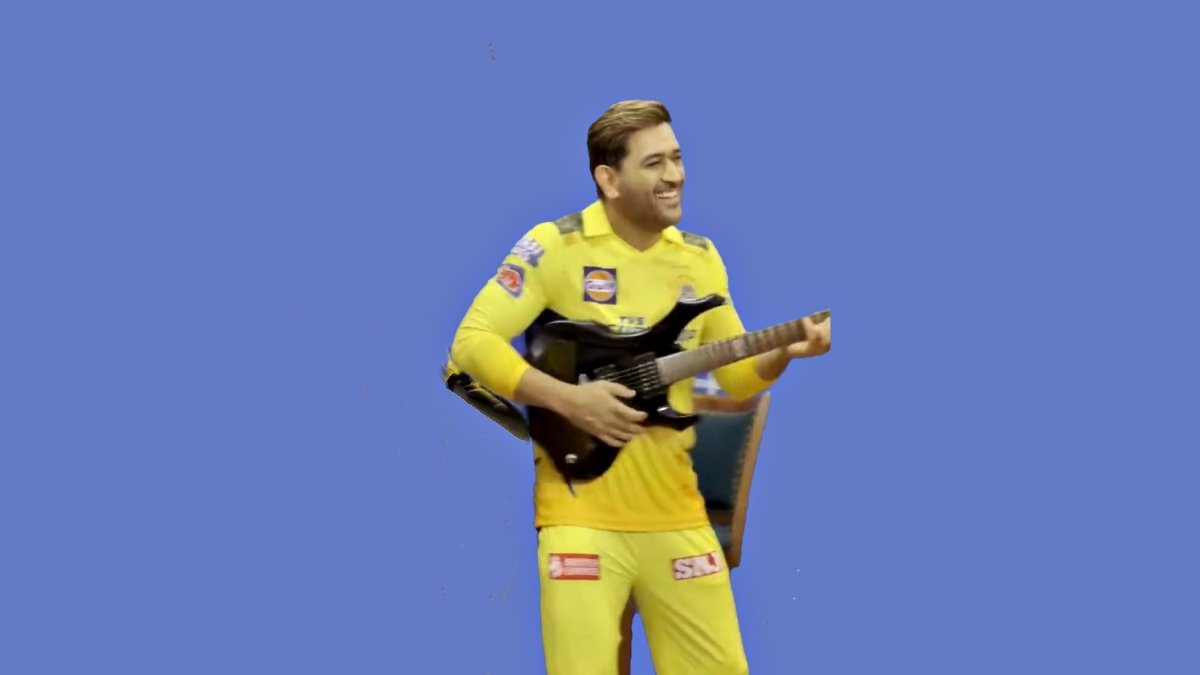 MS Dhoni seen as Rockstar played Gitar instead of bat, watch video
