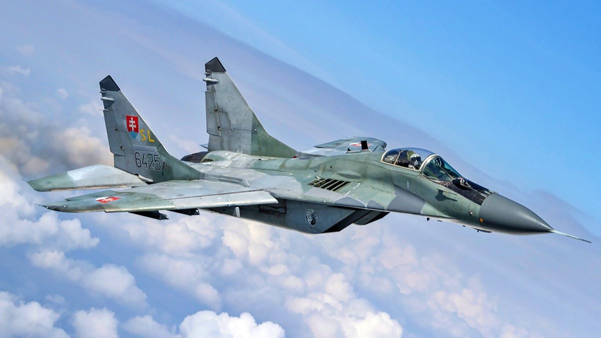 Poland to give Ukraine MiG-29 fighter against Russia!