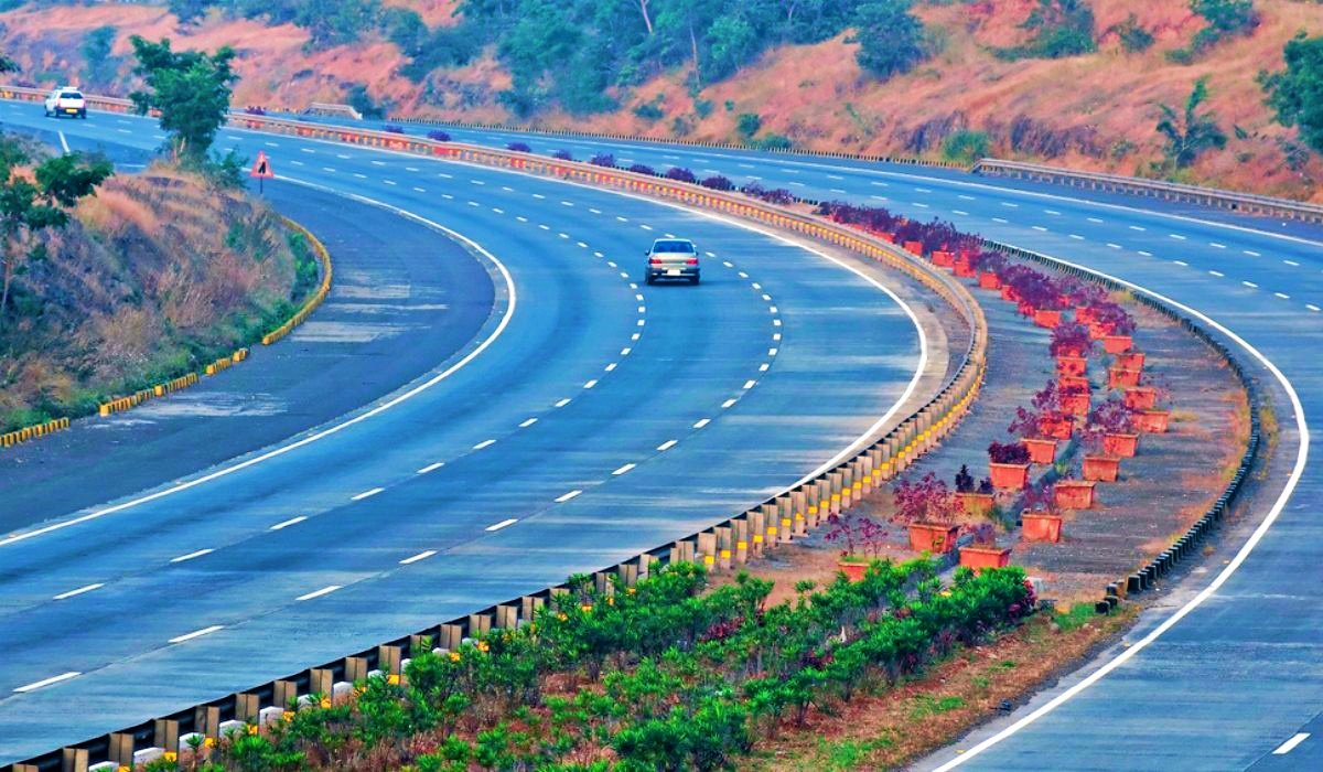 Toll on Pune-Mumbai Expressway will increase, know details