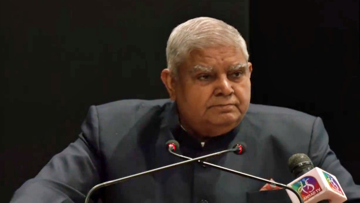 Only Parliament has right to develop the constitution, no other institution: Vice President