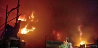 fire in Kanpurs textile market