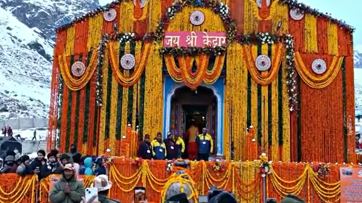 Kedarnath Dham opened, thousands of devotees reached on auspicious occasion, watch video