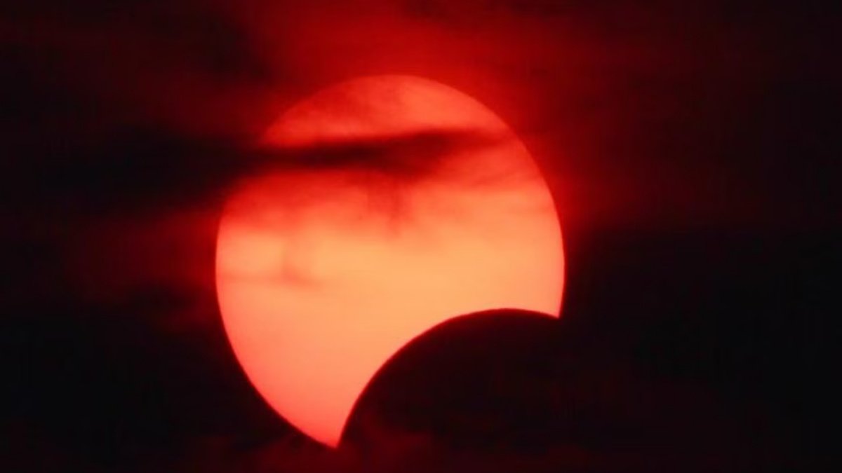 Today is the first solar eclipse of the year, eclipse will end at 12.29 pm
