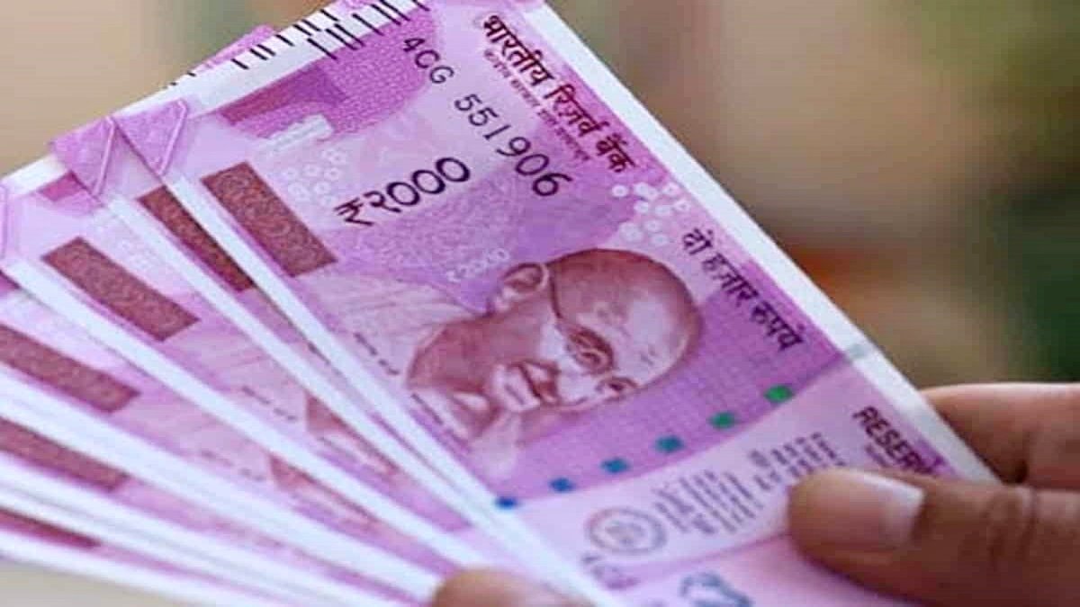 Only 7 percent of Rs 2,000 notes remain in circulation after demonetization: RBI