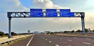 Delhi-Mumbai 8 lane expressway