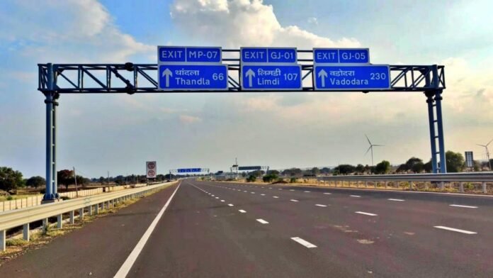 Delhi-Mumbai 8 lane expressway