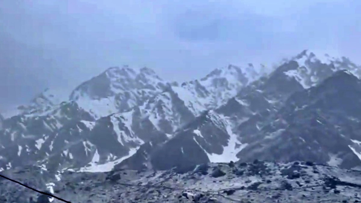 Heavy rain and snowfall again in Kedarnath Dham, police’s message to devotees