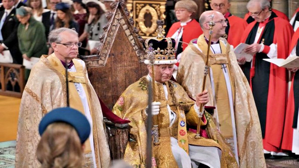 Coronation of King Charles III, Archbishop crowned the King of Britain, watch video