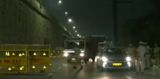 strike by wrestlers-farmers