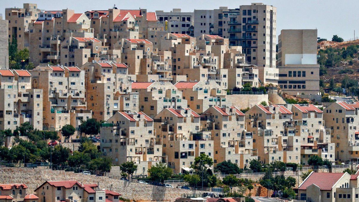 Israel may announce plans to build thousands of houses in the West Bank