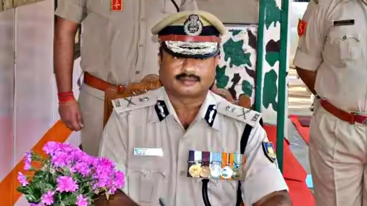 Nitin Agarwal IPS officer of Kerala cadre gets command of BSF DG