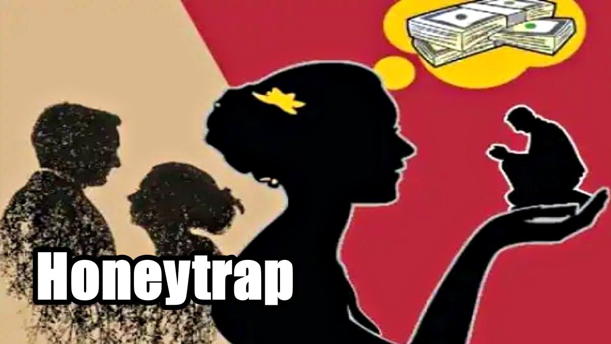 Fake IAS officer on social media trapped real GST officer in love trap, got married, grabbed lakhs of rupees
