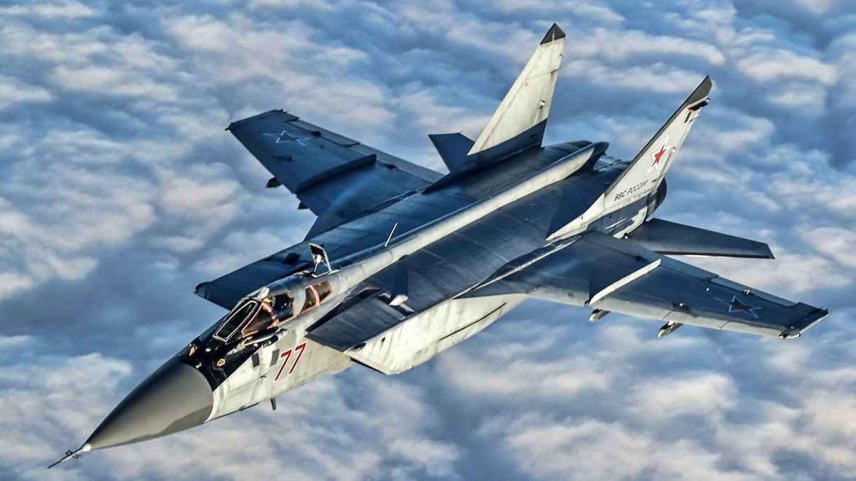 Russian fighter plane MiG-31 crashes over Pacific Ocean, search for pilots continues