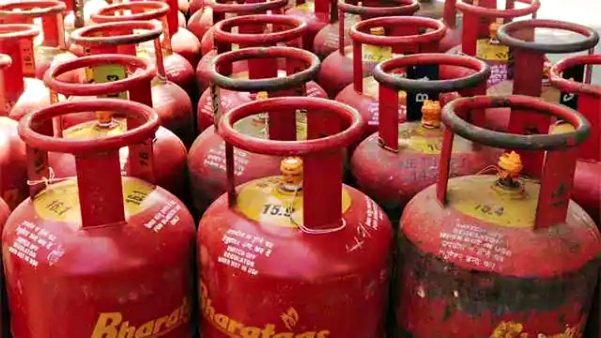 LPG Cylinder Prices Hiked by ₹50; Excise Duty on Petrol and Diesel Increased by ₹2