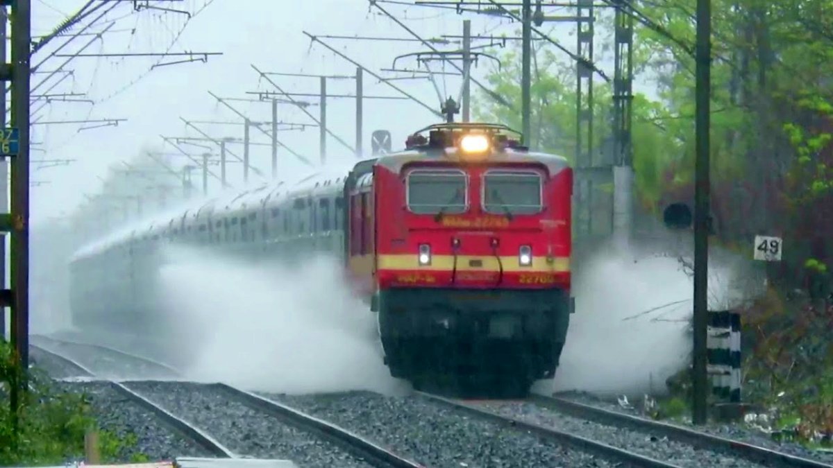 Due to heavy rains rail services suspended on Kalka-Shimla line till August 6