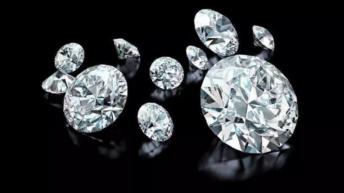 Indian Diamond Companies Face US Sanctions Over Ties With Russian Firm Alrosa, $26 Million Held Up