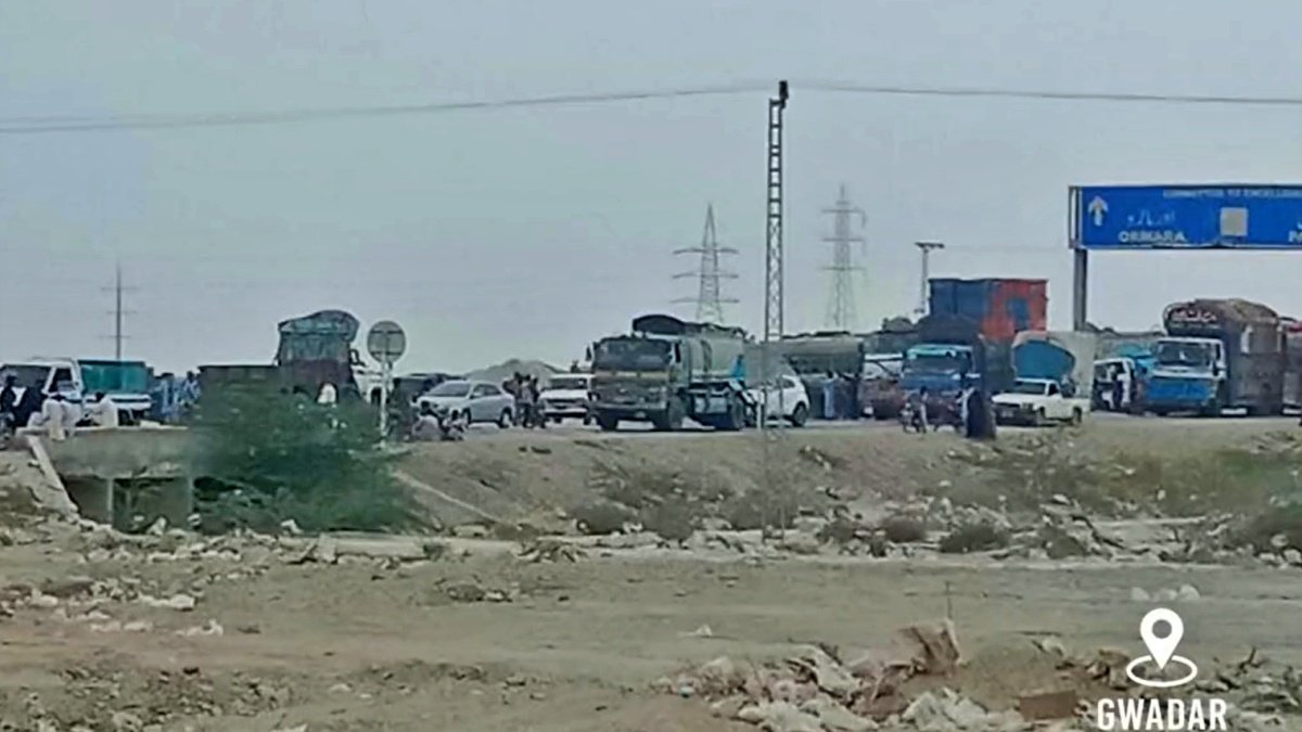 Fierce attack on convoy of Chinese engineers in Pakistan, firing continues