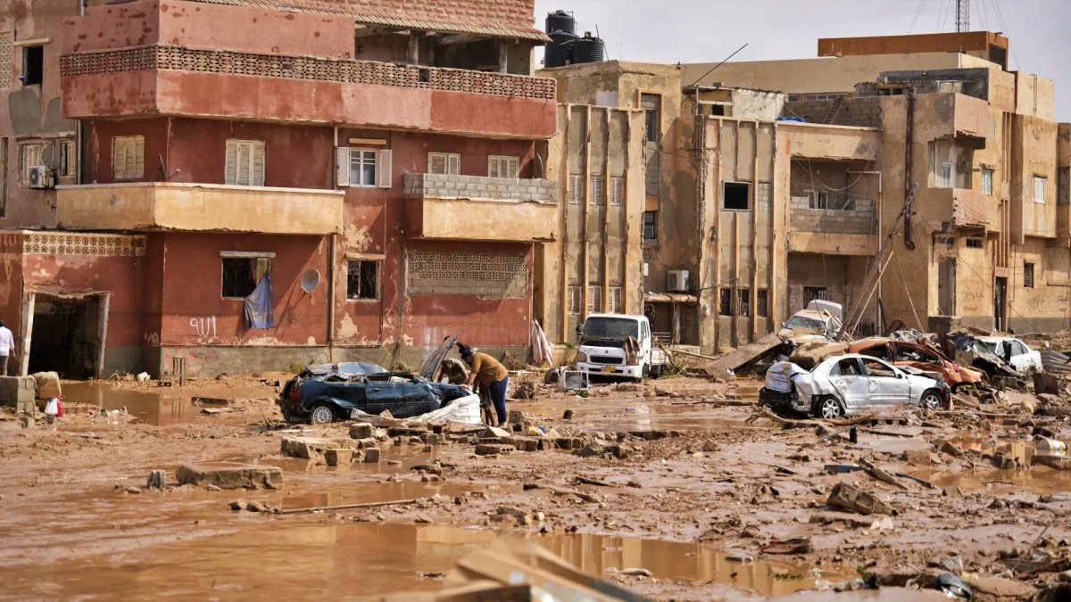 Libya mourns as floods claim up to 2,000 lives in eastern region