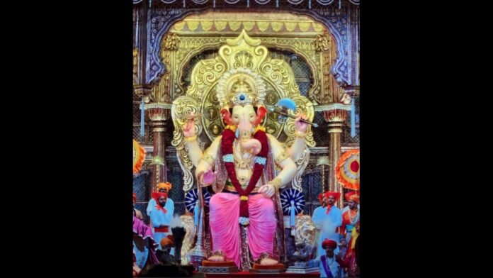 lalbaugh cha raja first look