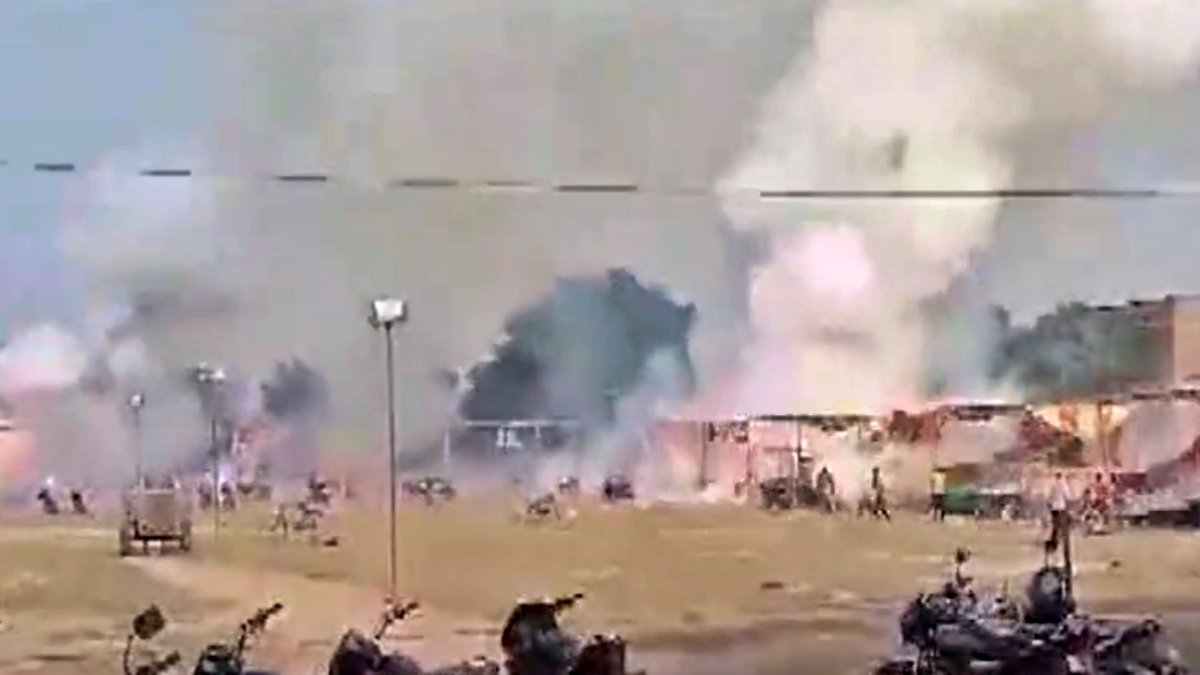 Firecracker market in Mathura catches fire, nine injured including a fireman