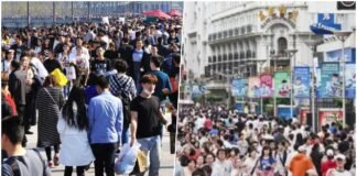 Chinas population shrinks for second year